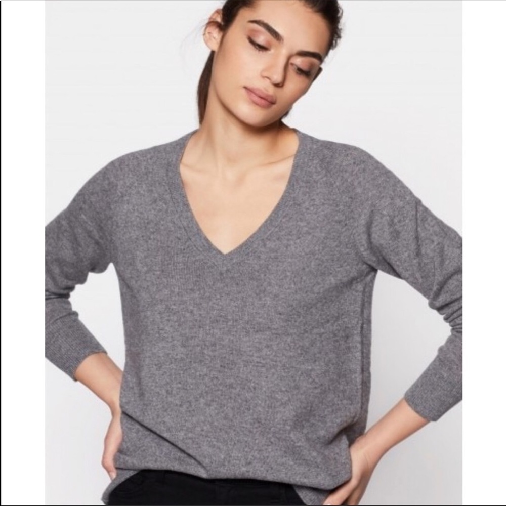 Equipment Cashmere Gray V-Neck Tunic Sweater